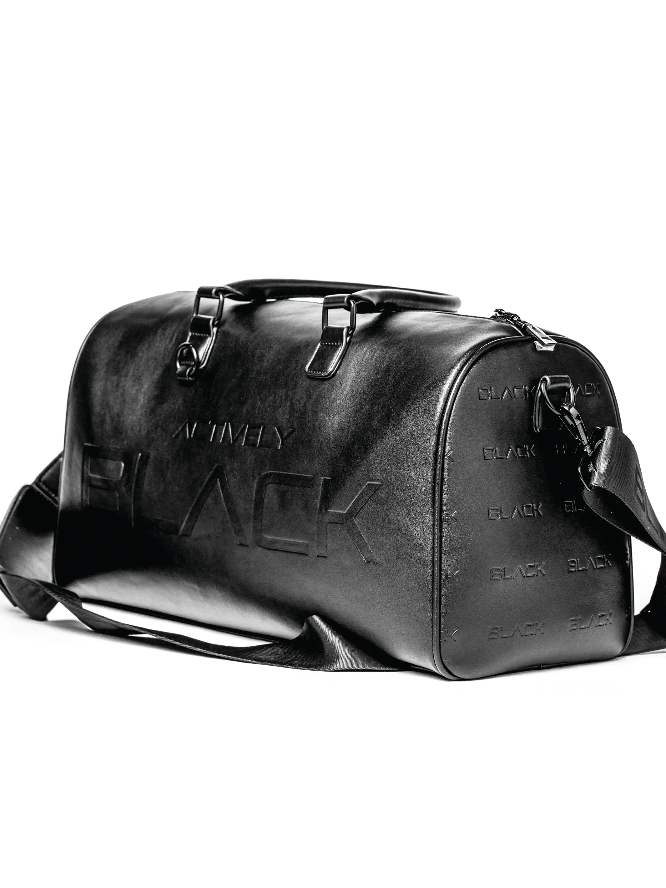 Actively Black Luxe Weekender Bag - Image 3