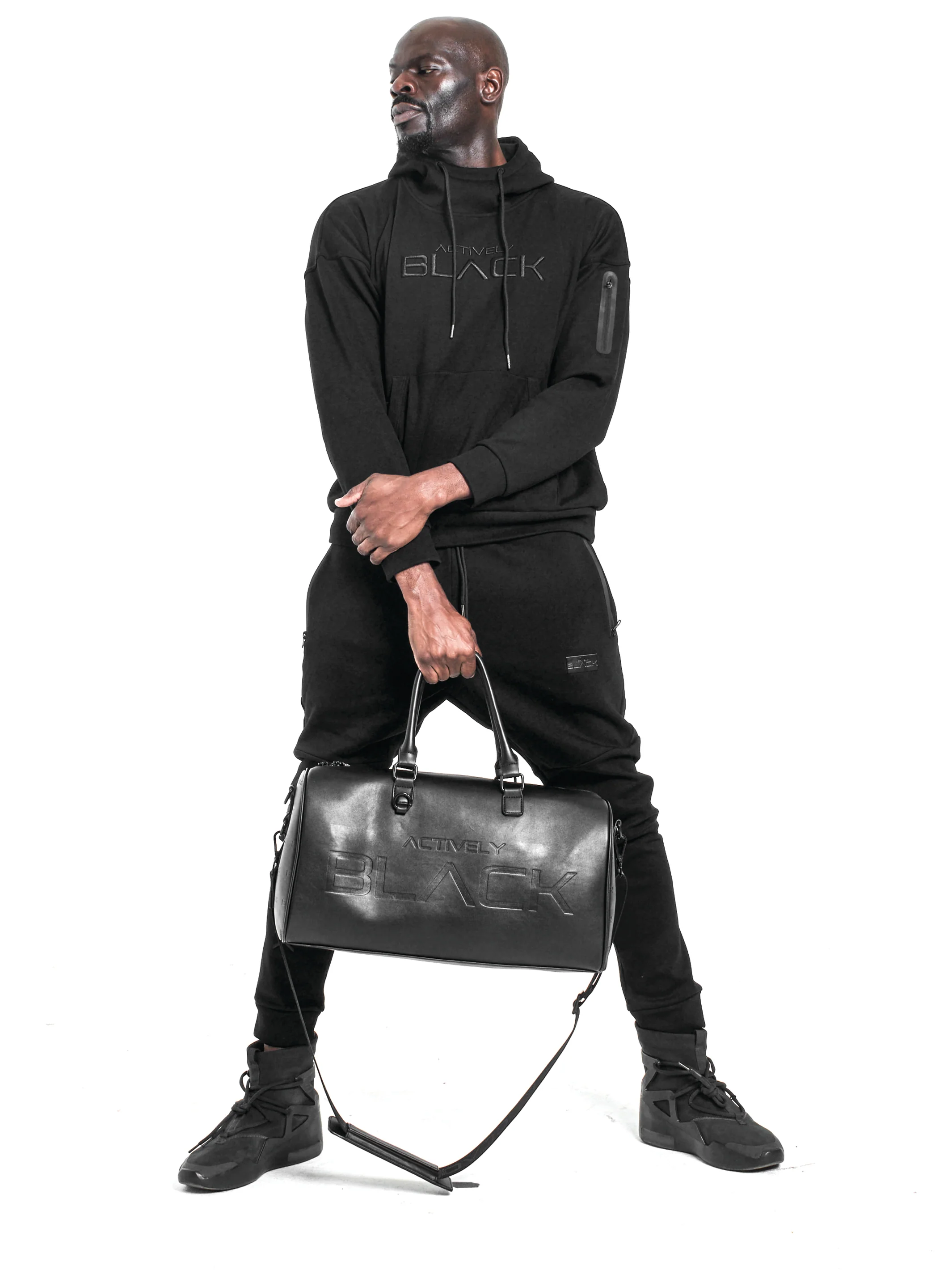 Actively Black Luxe Weekender Bag - Image 6
