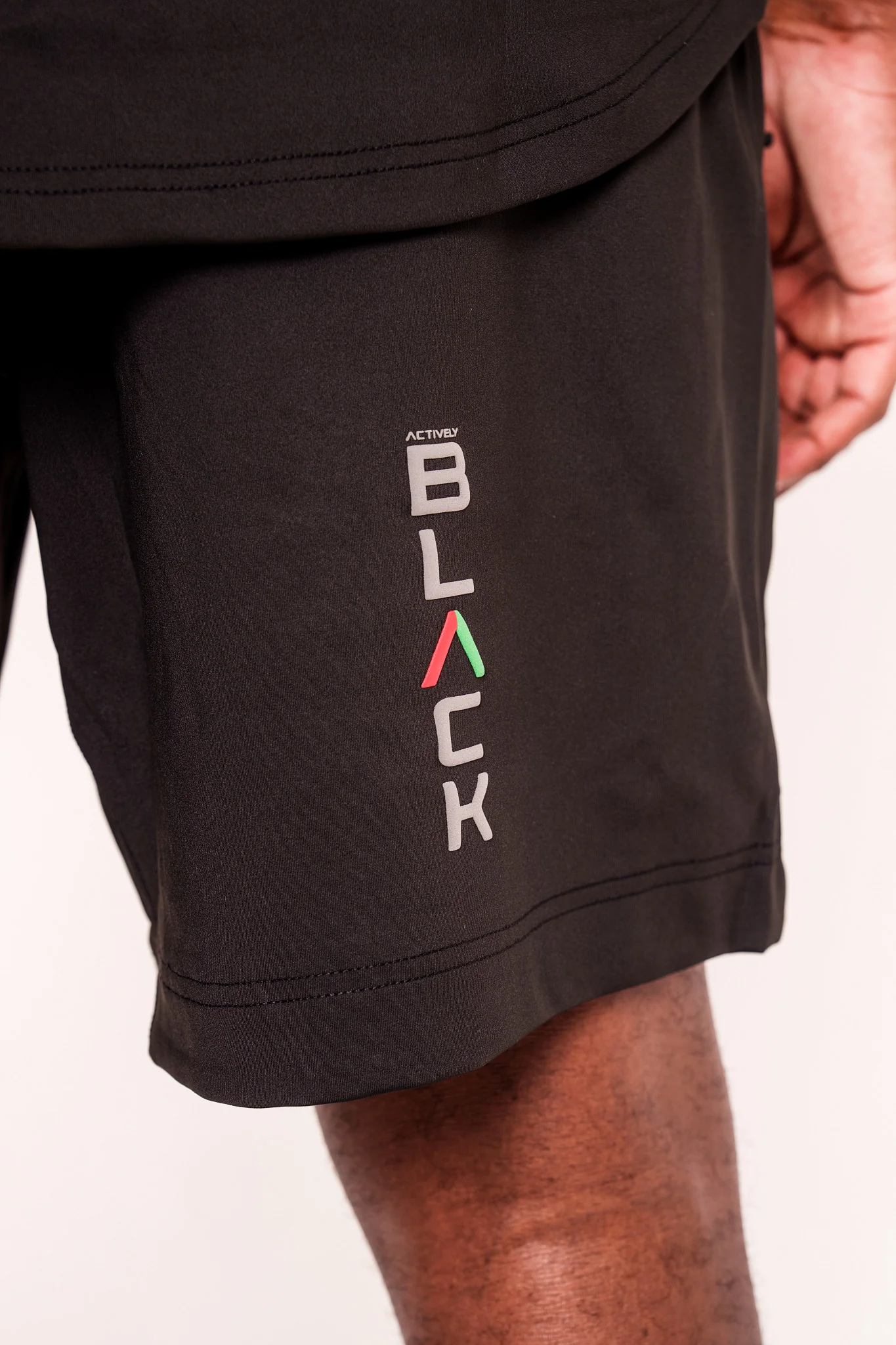 Men's Pinnacle Shorts - Image 2