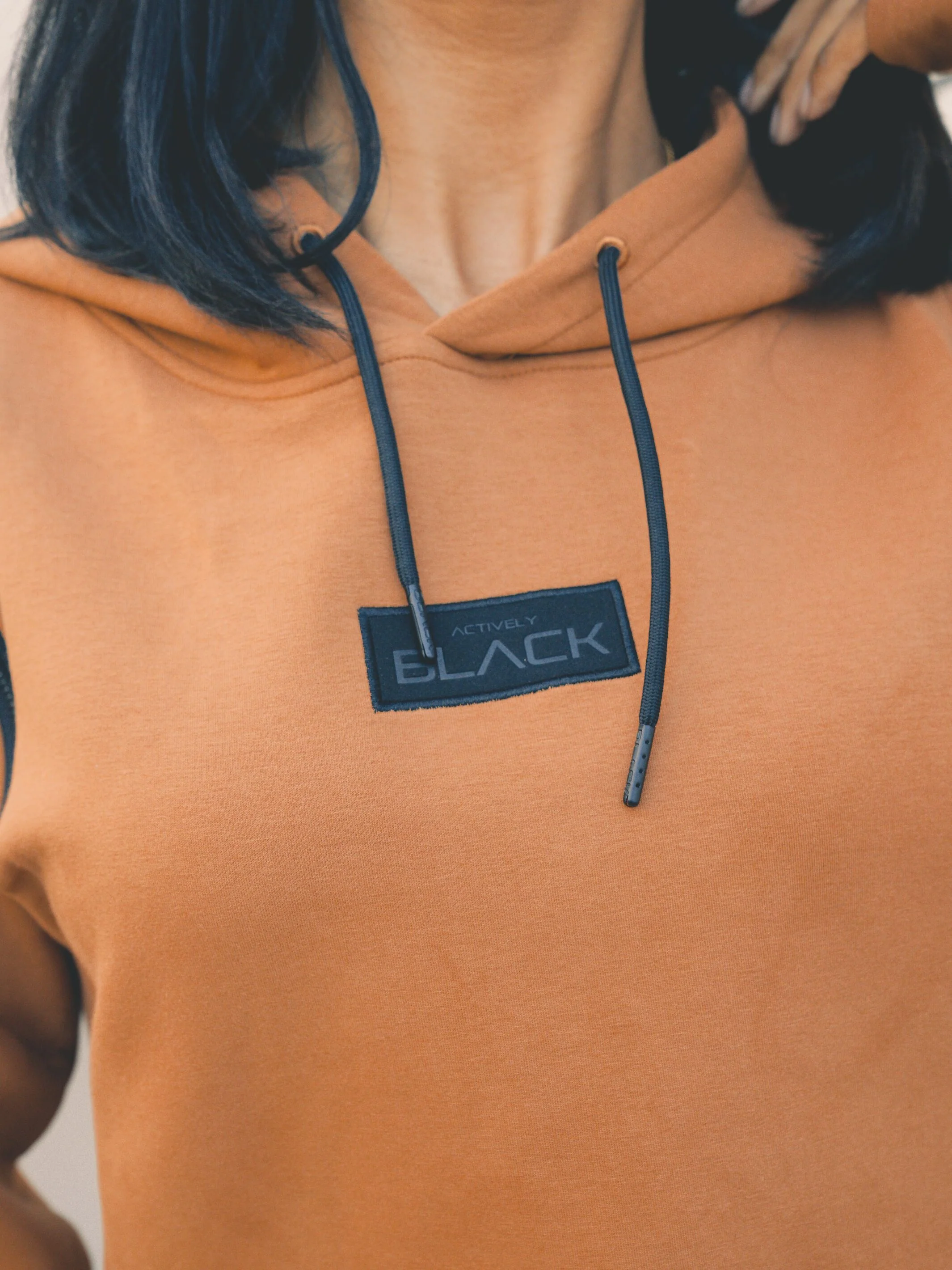 Women's Embossed Patch Crop Hoodie - Image 29