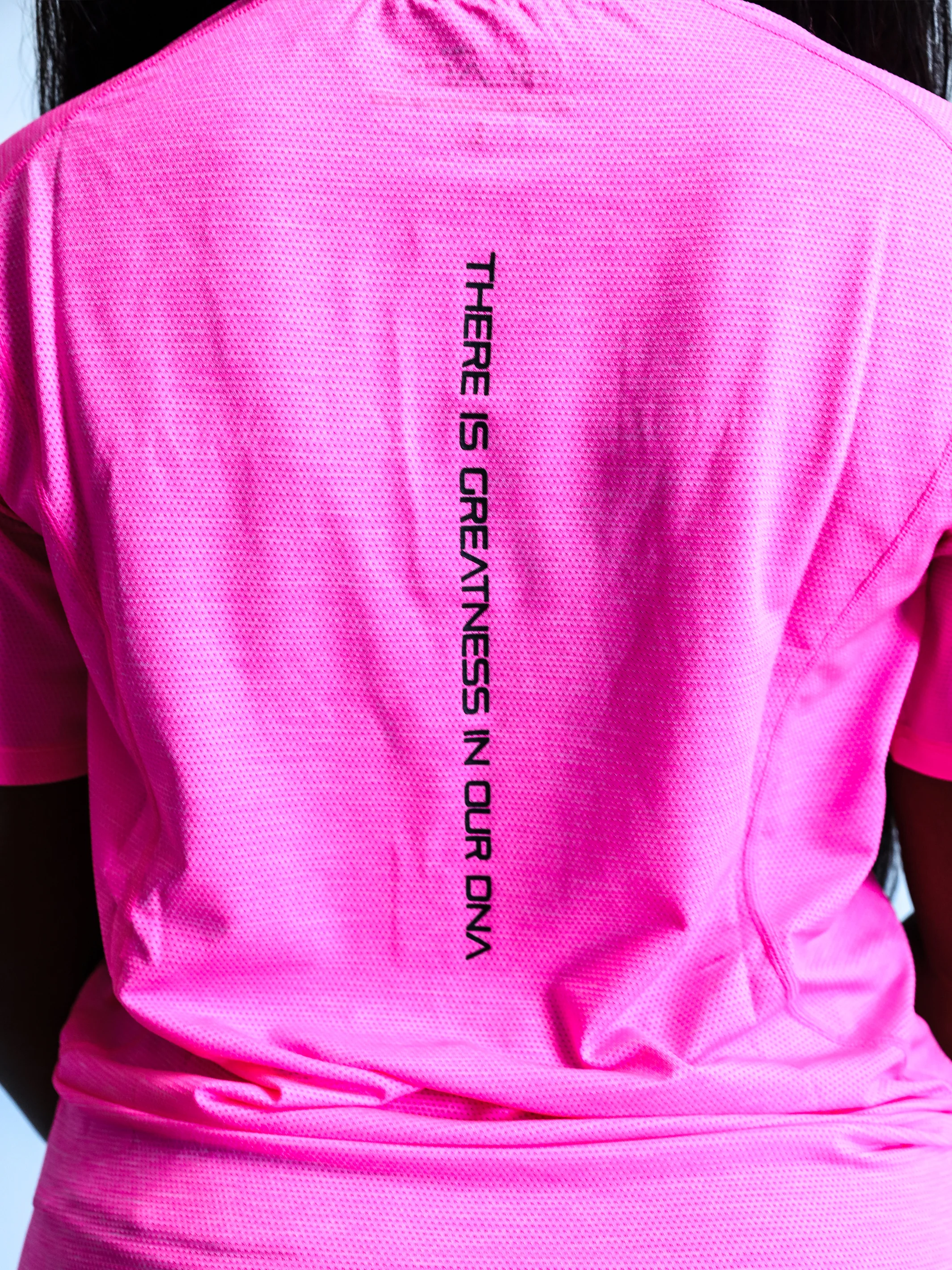 Women's Logo Performance Shirt - Image 18
